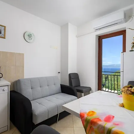 5235-7 In Apartamento Drenje (Istria)