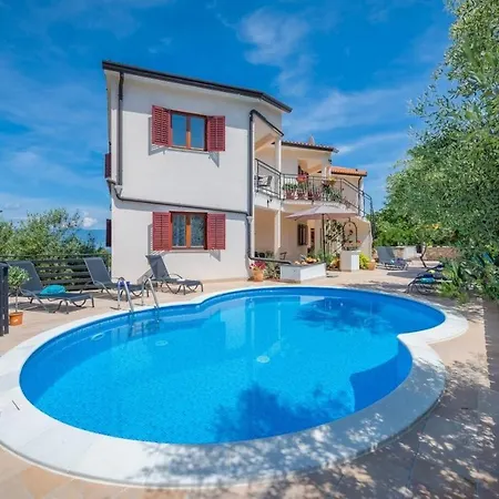Apartamento 5235-7 In Drenje (Istria)